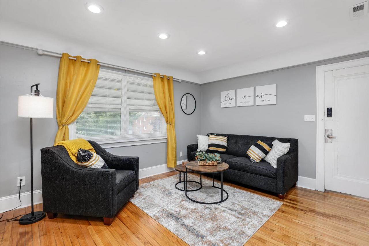 Modern & Cozy East Side Gem ~ Queen Beds ~ Parking Detroit Exteriör bild